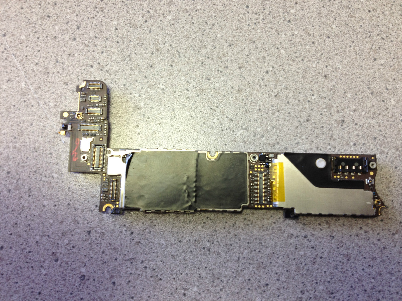 iPhone 4 8GB Motherboard Mainboard